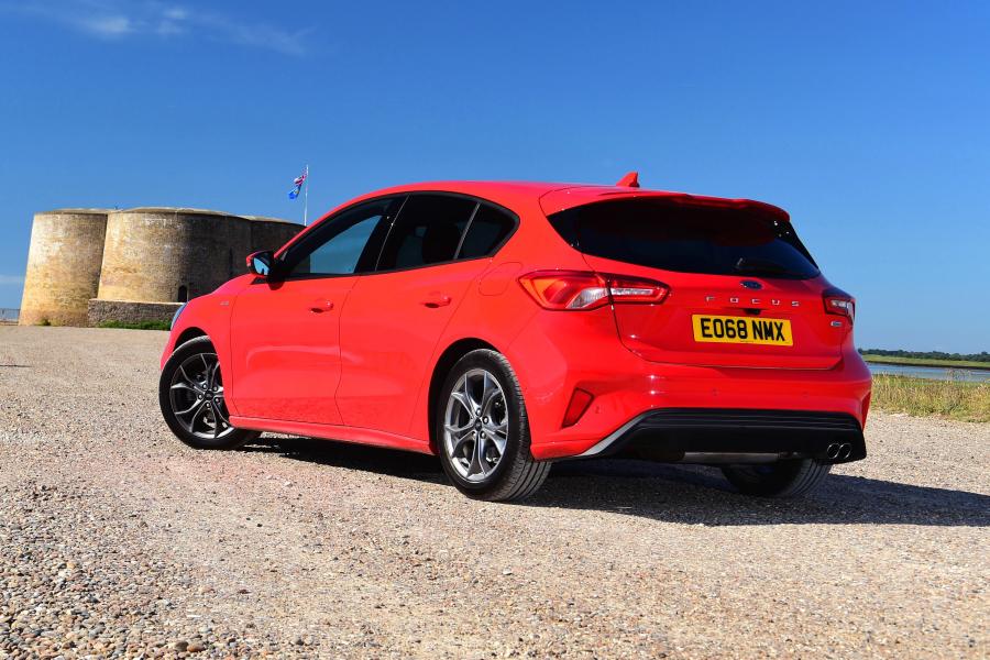  Ford Focus ST-Line 2018 года  (UK) (фото 41 из 42)